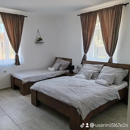 Barka Vendeghaz Apartment Aggtelek